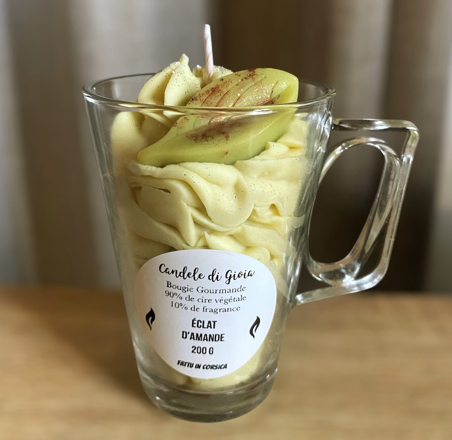 Bougie gourmande aux Éclats d'amande